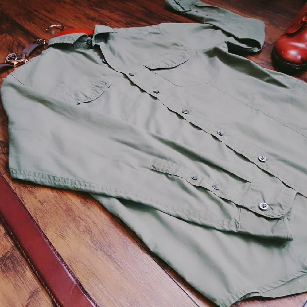 3800 East button down